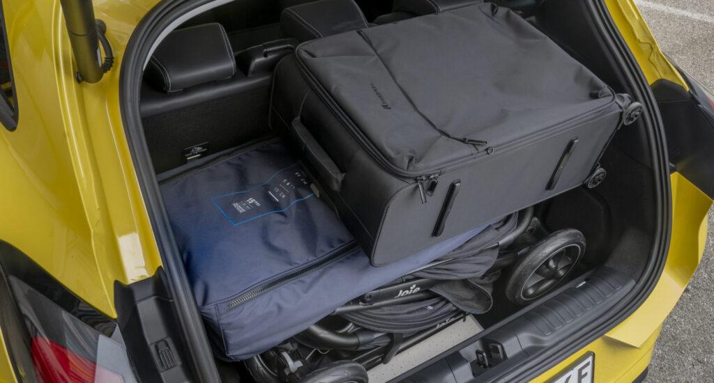 Autovakantie - Tips autoreis - Ford Puma - laadruimte - kofferruimte - Waasland Automotive